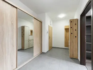 Prodej bytu 2+kk, Kladno - Kročehlavy, Jaroslava Holečka, 57 m2