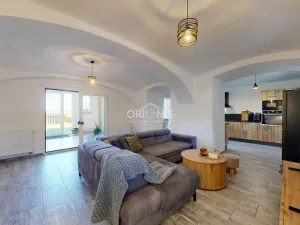 Prodej rodinného domu, Křimov, 500 m2
