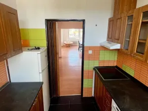 Pronájem bytu 3+1, Praha - Bubeneč, Jednořadá, 90 m2