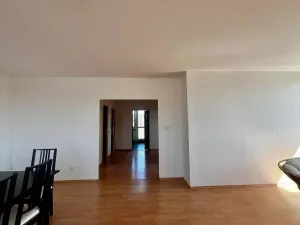 Pronájem bytu 3+1, Praha - Bubeneč, Jednořadá, 90 m2