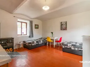 Prodej rodinného domu, Kolinec - Vlčkovice, 42 m2