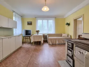 Prodej rodinného domu, Bernartice - Kolišov, 514 m2