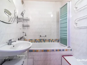Prodej bytu 4+1, Praha - Řepy, Vondroušova, 84 m2
