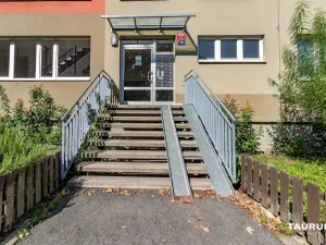 Prodej bytu 4+1, Praha - Řepy, Vondroušova, 84 m2