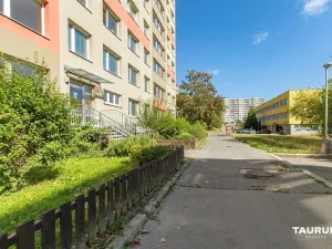 Prodej bytu 4+1, Praha - Řepy, Vondroušova, 84 m2