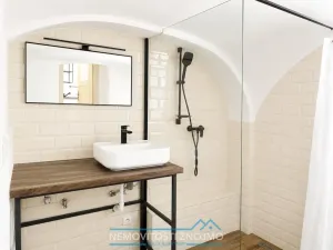 Pronájem bytu 1+kk, Znojmo, Velká Mikulášská, 35 m2