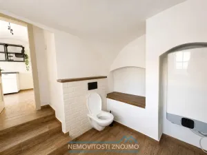Pronájem bytu 1+kk, Znojmo, Velká Mikulášská, 35 m2