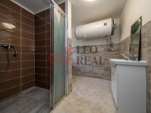 Prodej rodinného domu, Načeradec - Dolní Lhota, 321 m2