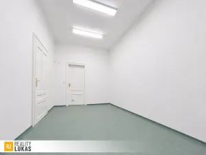 Pronájem ordinace, Ostrava, Milíčova, 127 m2