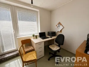 Prodej rodinného domu, Chodová Planá, Sadová, 180 m2