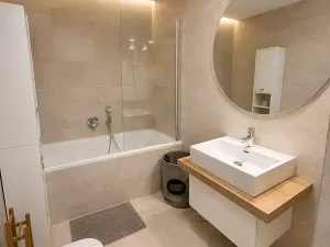 Pronájem bytu 2+kk, Praha - Libeň, Menclova, 52 m2