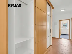 Prodej bytu 2+kk, Praha - Strašnice, Názovská, 60 m2