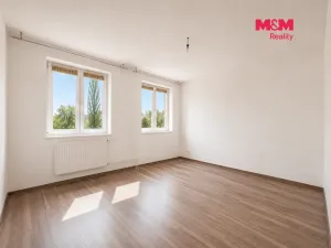 Prodej bytu 2+1, Klášterec nad Ohří - Miřetice u Klášterce nad Ohří, Husova, 50 m2