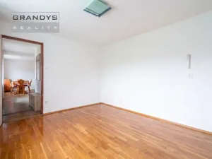 Prodej rodinného domu, Třebotov - Solopisky, Malá Strana, 68 m2