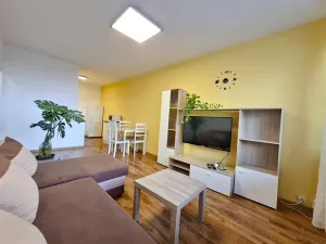 Pronájem bytu 2+kk, Praha - Černý Most, Vašátkova, 43 m2