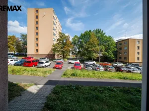 Prodej bytu 2+1, Karlovy Vary - Rybáře, Plešivecká, 64 m2