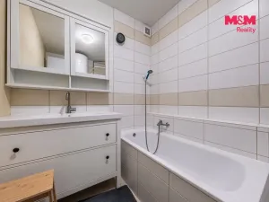 Prodej bytu 4+kk, Jirny, Zámecká, 90 m2