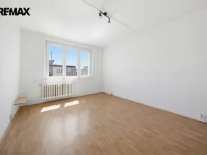 Pronájem bytu 2+1, Sokolov, Jelínkova, 52 m2