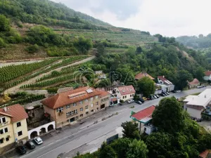 Pronájem obchodního prostoru, Karlštejn, 37 m2