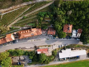 Pronájem obchodního prostoru, Karlštejn, 37 m2
