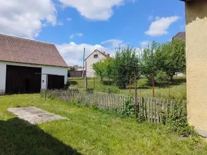 Prodej rodinného domu, Poděvousy, 105 m2