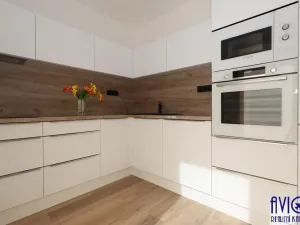 Pronájem bytu 4+kk, Praha - Stodůlky, V borovičkách, 88 m2
