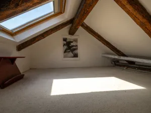 Pronájem bytu 3+1, Praha, Viktora Huga, 164 m2
