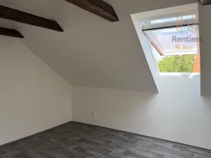 Prodej rodinného domu, Rostoklaty, 145 m2