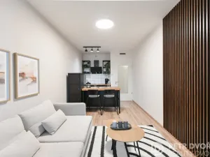 Pronájem bytu 2+kk, Praha - Strašnice, Počernická, 40 m2
