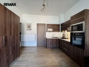 Prodej bytu 2+kk, Praha - Dejvice, Koulova, 43 m2