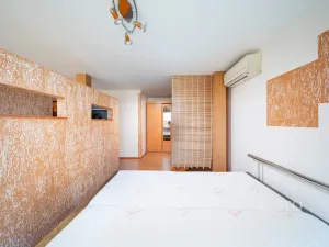 Prodej bytu 1+kk, Třeboň - Třeboň II, Šmeralova, 42 m2