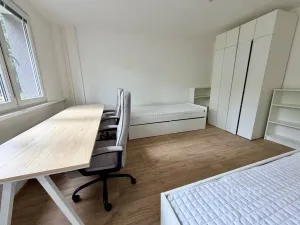 Pronájem pokoje, Hradec Králové - Slezské Předměstí, Markovická, 23 m2
