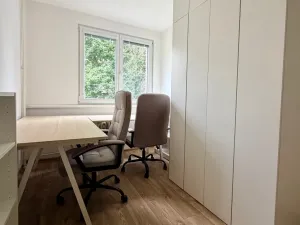 Pronájem pokoje, Hradec Králové - Slezské Předměstí, Markovická, 18 m2