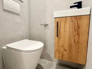 Pronájem pokoje, Hradec Králové - Slezské Předměstí, Markovická, 15 m2