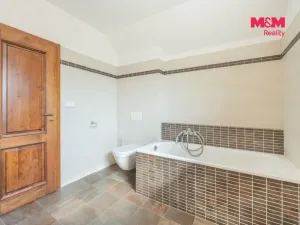 Prodej rodinného domu, Mořina, 240 m2