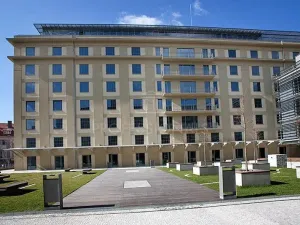 Pronájem kanceláře, Praha - Holešovice, Jankovcova, 653 m2