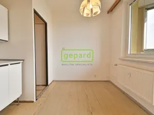 Prodej bytu 1+1, Šlapanice, Švehlova, 32 m2