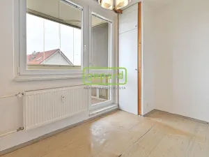 Prodej bytu 1+1, Šlapanice, Švehlova, 32 m2