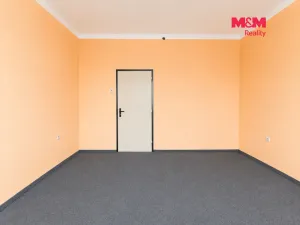 Pronájem skladu, Louny, Poděbradova, 235 m2