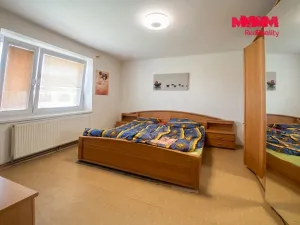 Prodej bytu 3+1, Prosenice, Školní, 97 m2
