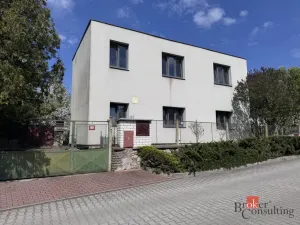 Prodej rodinného domu, Praha - Lochkov, Na písku, 205 m2