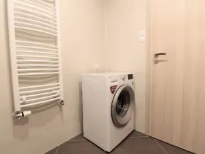 Pronájem bytu 2+kk, Praha - Letňany, Hlučkova, 60 m2
