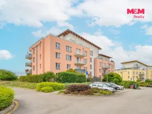 Prodej bytu 2+kk, Praha - Suchdol, Holubí, 40 m2