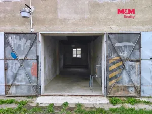 Pronájem garáže, Slatina, 55 m2