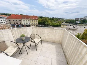 Prodej bytu 2+kk, Praha - Hloubětín, Kbelská, 51 m2