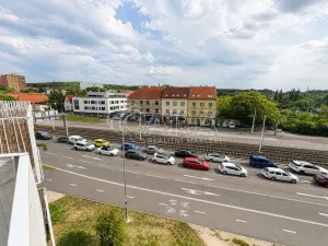 Prodej bytu 2+kk, Praha - Hloubětín, Kbelská, 51 m2