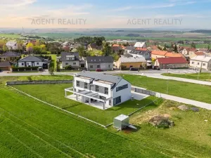 Prodej rodinného domu, Slaný, 156 m2