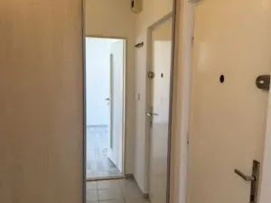 Pronájem bytu 1+kk, Beroun, Karla Čapka, 38 m2