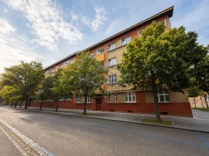 Prodej bytu 3+1, Praha, Prouzova, 75 m2