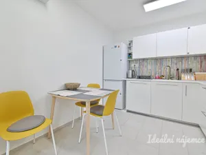 Pronájem bytu 2+kk, Rosice, Na Vyhlídce, 55 m2
